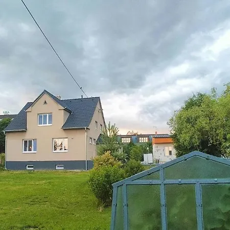 V Malych Kysicich *